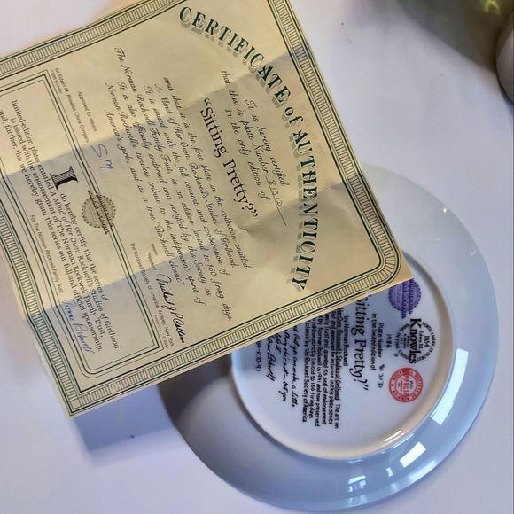 Norman Rockwell "Sitting Pretty" Plate with Certificate of Authenticity - Picture 4 of 7